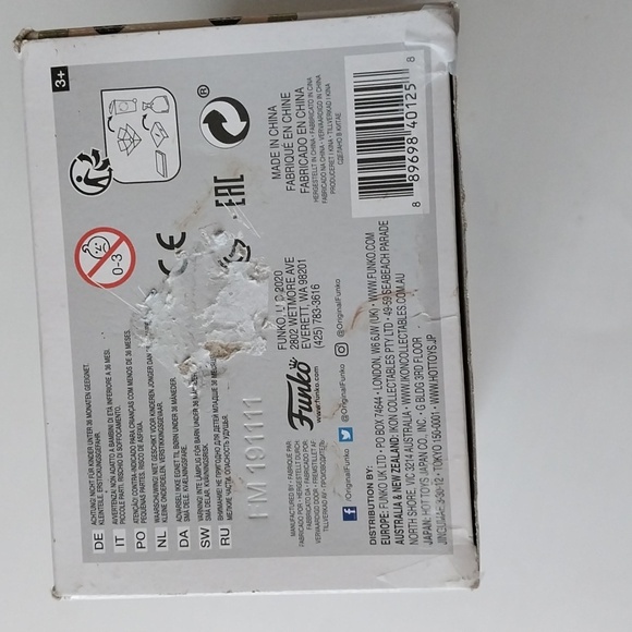 DEF LEPPARD JOE ELLIOTT Number 147 Vinyl Figurine  Collectible New - Picture 4 of 15